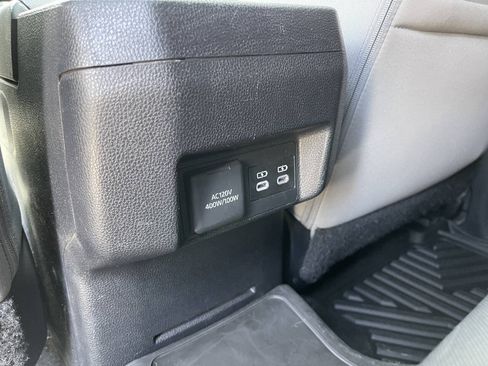 Used 2024 Toyota Tacoma TRD Off-Road w/ TRD Off Road Upgrade Package AWD/4WD image 12