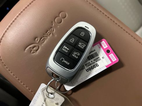 Used 2024 Hyundai Ioniq 5 Limited image 20