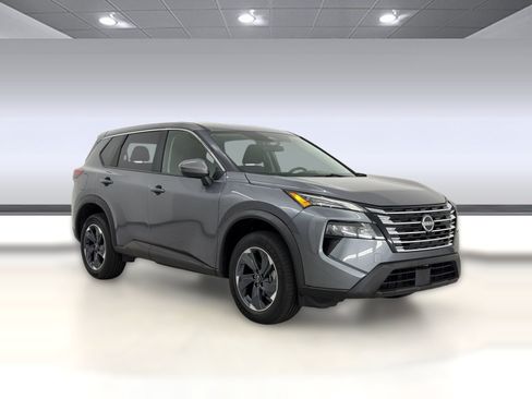 Used 2025 Nissan Rogue SV FWD image 7