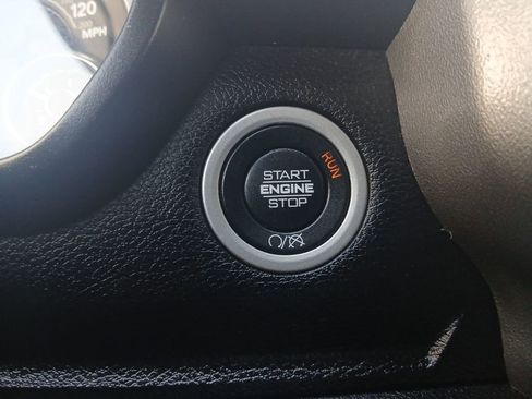 Used 2024 RAM 3500 Big Horn image 21