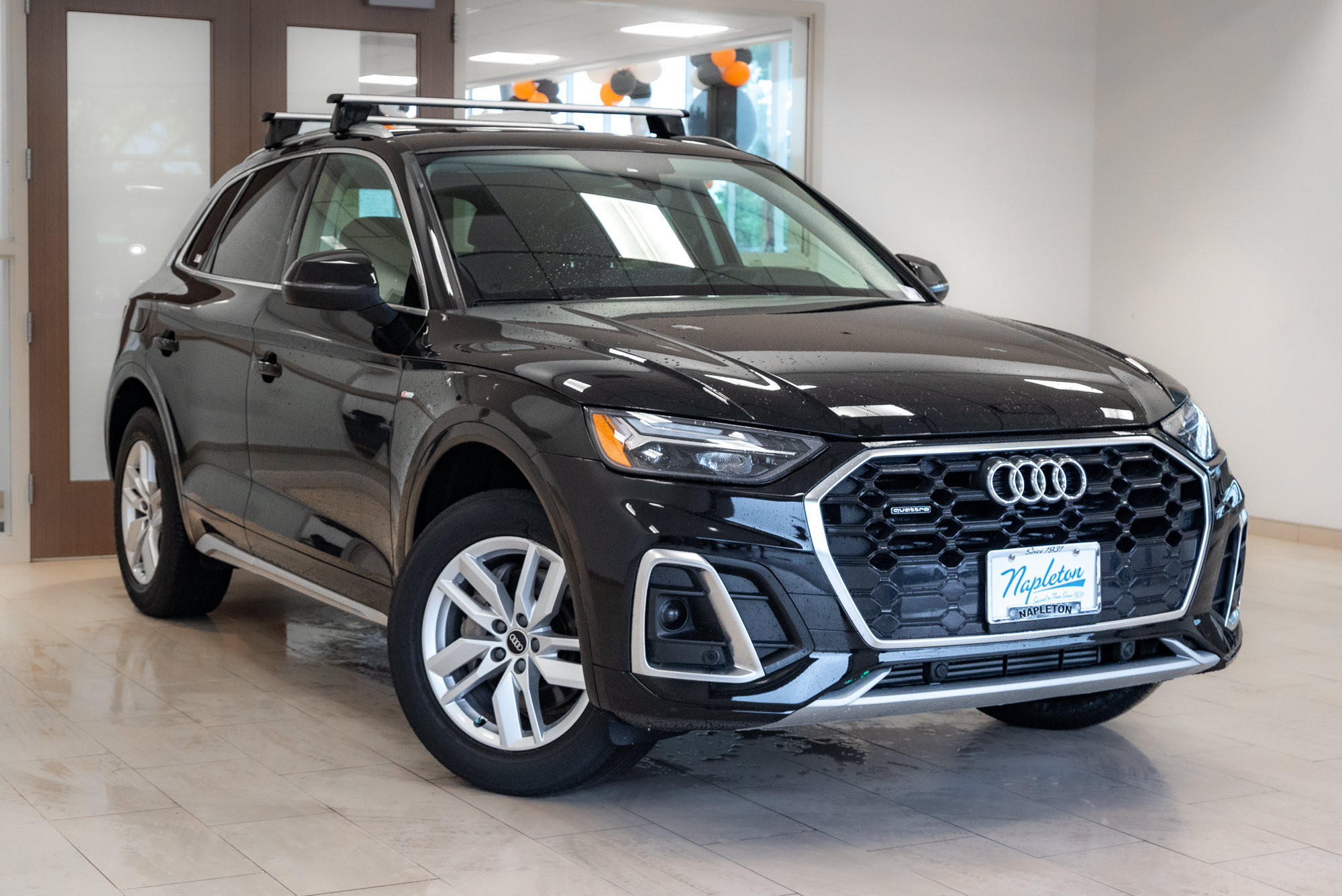 Used 2023 Audi Q5 2.0T Premium w/ Convenience Package AWD/4WD image 6
