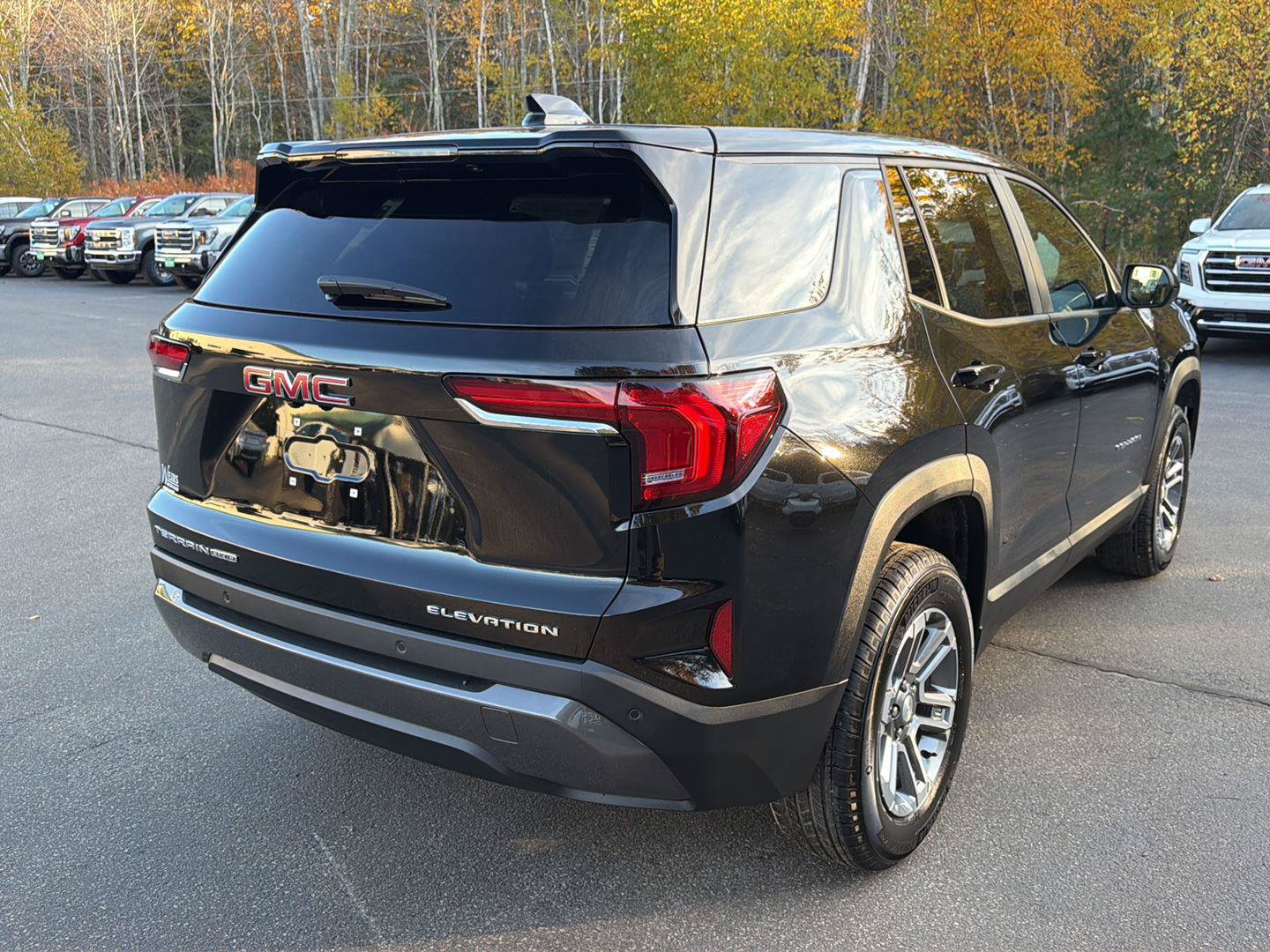New 2027 GMC Terrain Elevation w/ LPO, Floor Liner Package AWD/4WD image 5