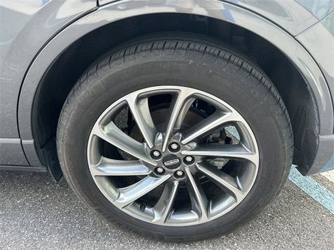 Used 2022 Lincoln Corsair Grand Touring w/ Elements Technology Bundle image 11