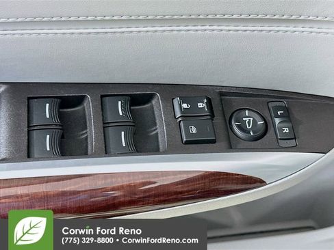 Used 2015 Acura TLX w/ Technology Package FWD image 18