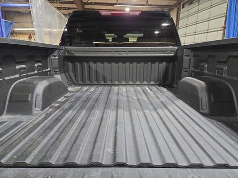 Used 2023 GMC Sierra 1500 Elevation image 34