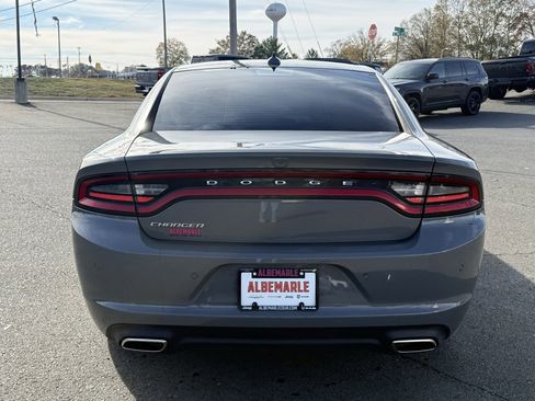 Used 2023 Dodge Charger SXT w/ Cold Weather Package image 4