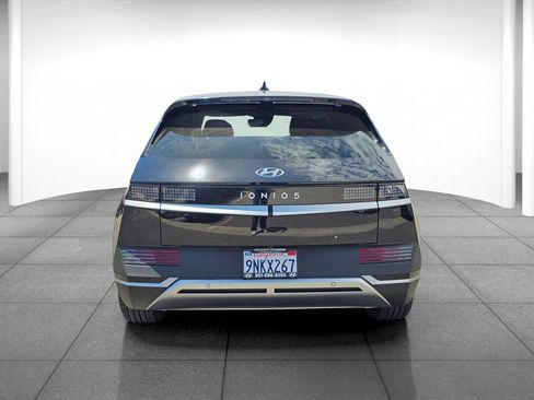 Certified 2024 Hyundai Ioniq 5 SEL RWD image 5