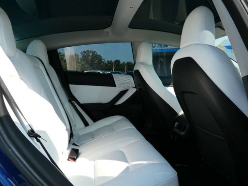Used 2020 Tesla Model 3 Long Range AWD/4WD image 15
