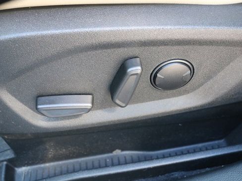 Used 2021 Ford Edge Titanium w/ Equipment Group 301A image 16