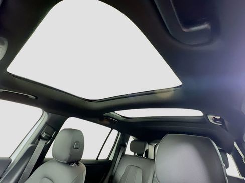 New 2026 Mercedes-Benz GLB 250 4MATIC image 15