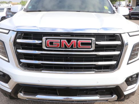 Used 2026 GMC Yukon XL Elevation AWD/4WD image 2