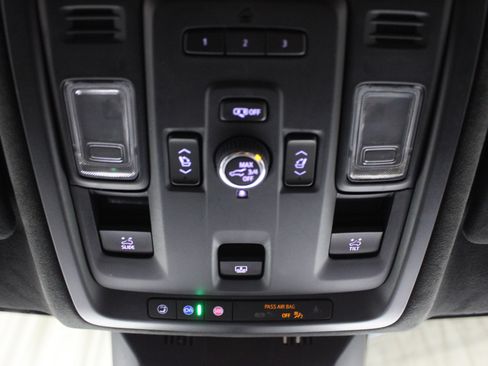 Certified 2023 Cadillac Escalade Sport Platinum w/ LPO, ONYX Package AWD/4WD image 21