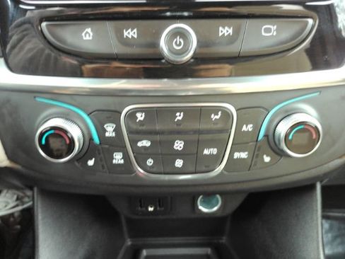 Used 2023 Chevrolet Traverse LT w/ LPO, Cargo Package image 46