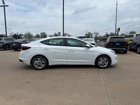 Used 2020 Hyundai Elantra SEL w/ Cargo Package (C1) image 4