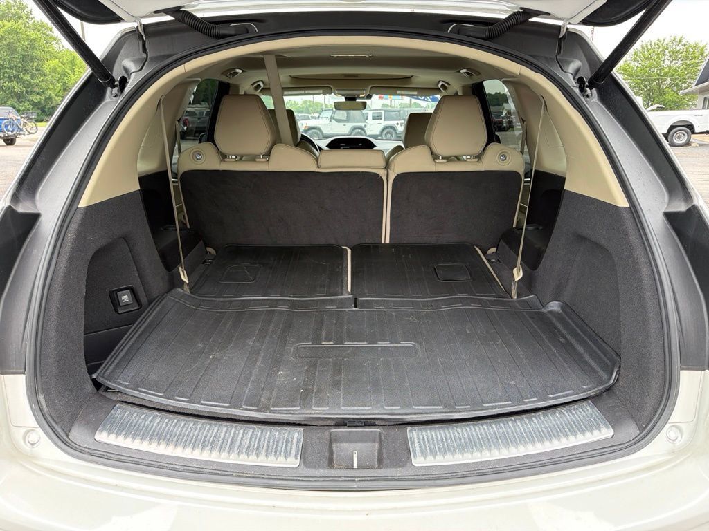 Used 2020 Acura MDX w/ Technology Package AWD/4WD image 7