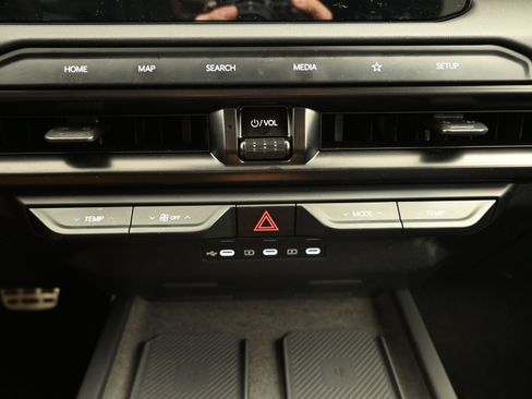 Used 2027 Kia Telluride SX X-Line image 17