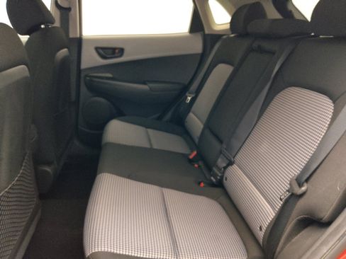 Used 2021 Hyundai Kona SEL Plus FWD image 18
