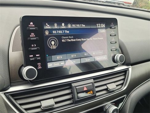 Used 2022 Honda Accord LX image 19