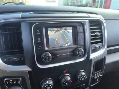 Used 2023 RAM 1500 Classic SLT image 17