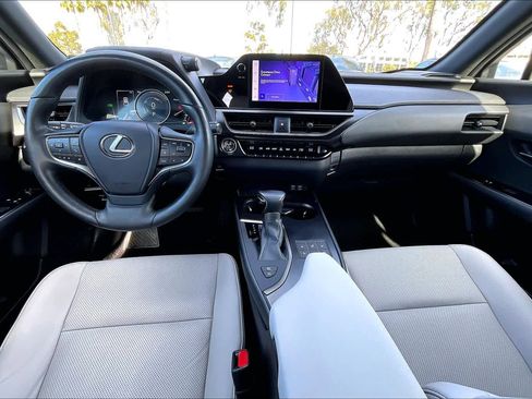 Used 2024 Lexus UX 250h F Sport image 14