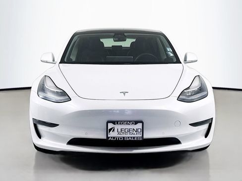 Used 2019 Tesla Model 3 Standard Range RWD image 2