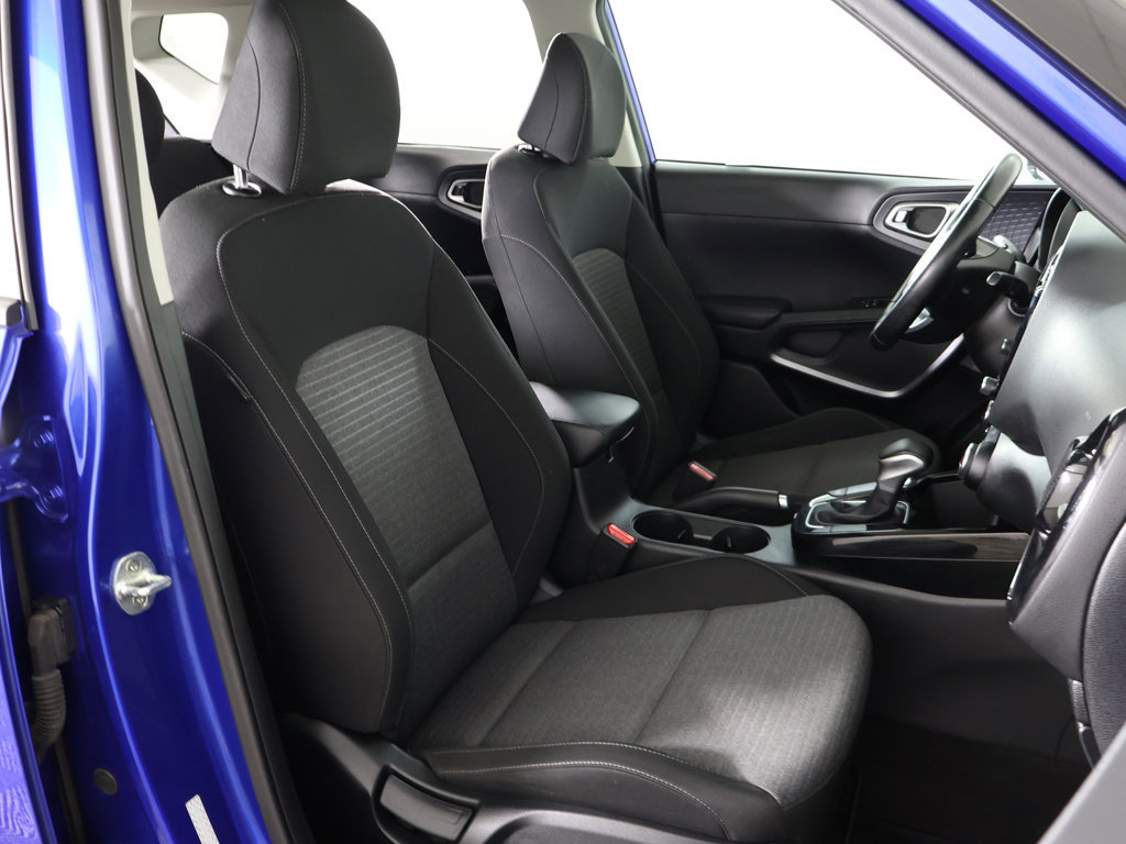 Used 2022 Kia Soul GT-Line FWD image 30