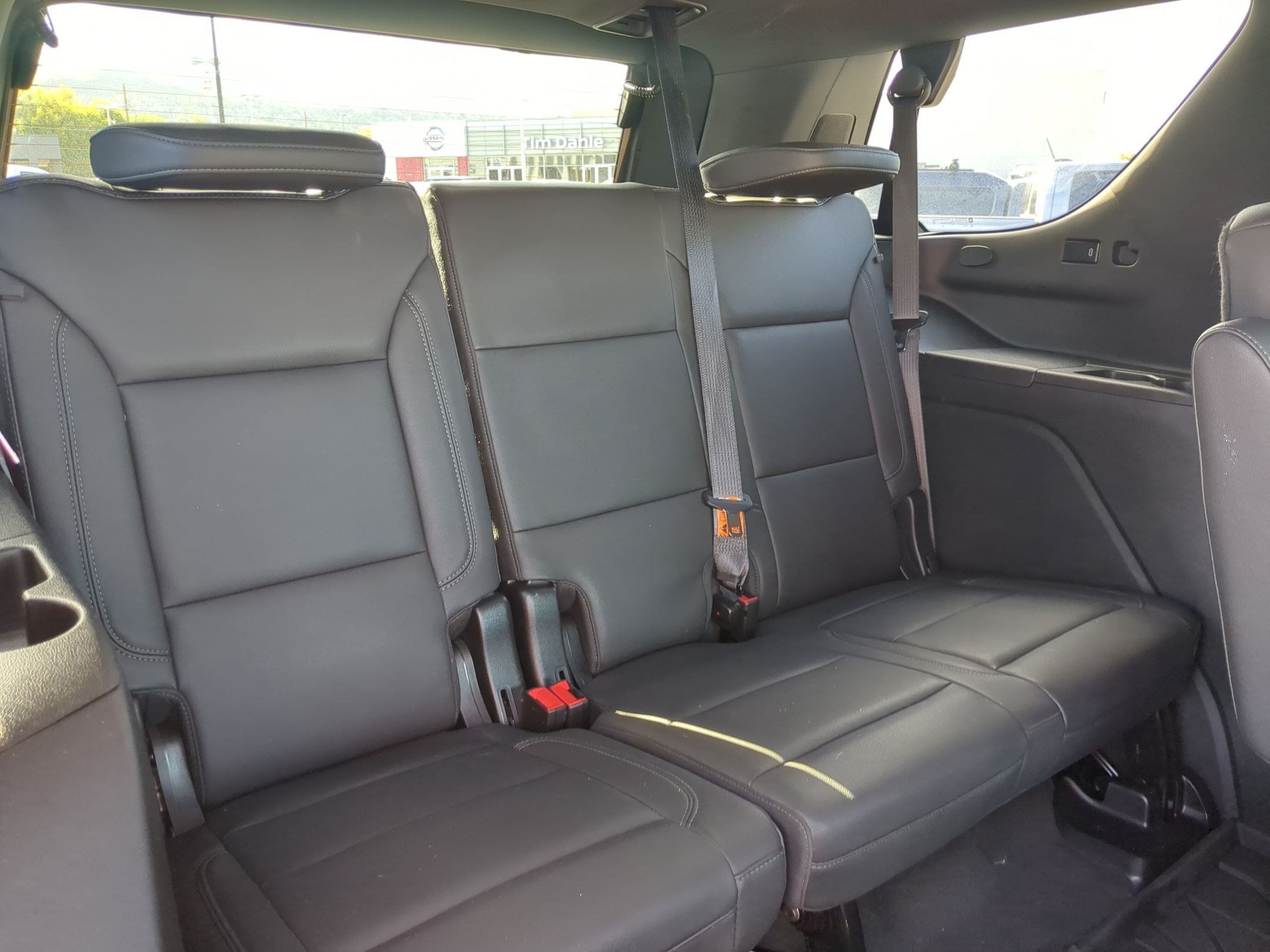 Used 2024 Chevrolet Tahoe LT w/ Luxury Package AWD/4WD image 27