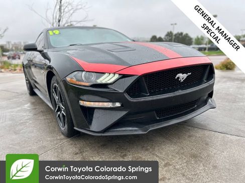 Used 2019 Ford Mustang GT w/ Equipment Group 301A RWD image 1