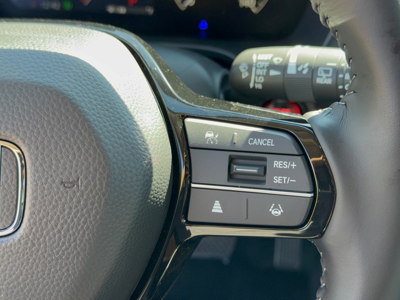 New 2027 Honda HR-V EX-L image 19