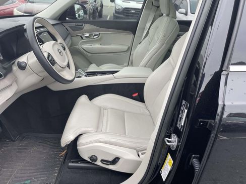 Used 2023 Volvo XC90 B6 Ultimate image 27