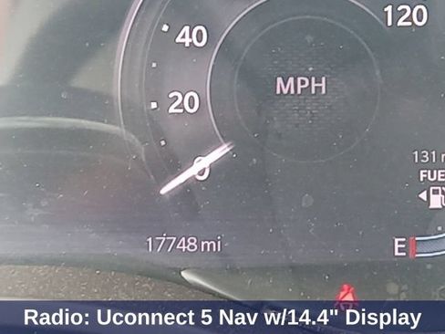 Used 2025 RAM 1500 Limited AWD/4WD image 13