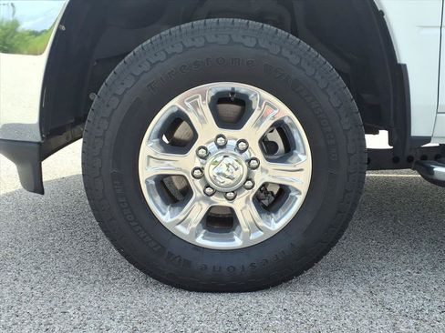 Used 2024 RAM 3500 Big Horn AWD/4WD image 5