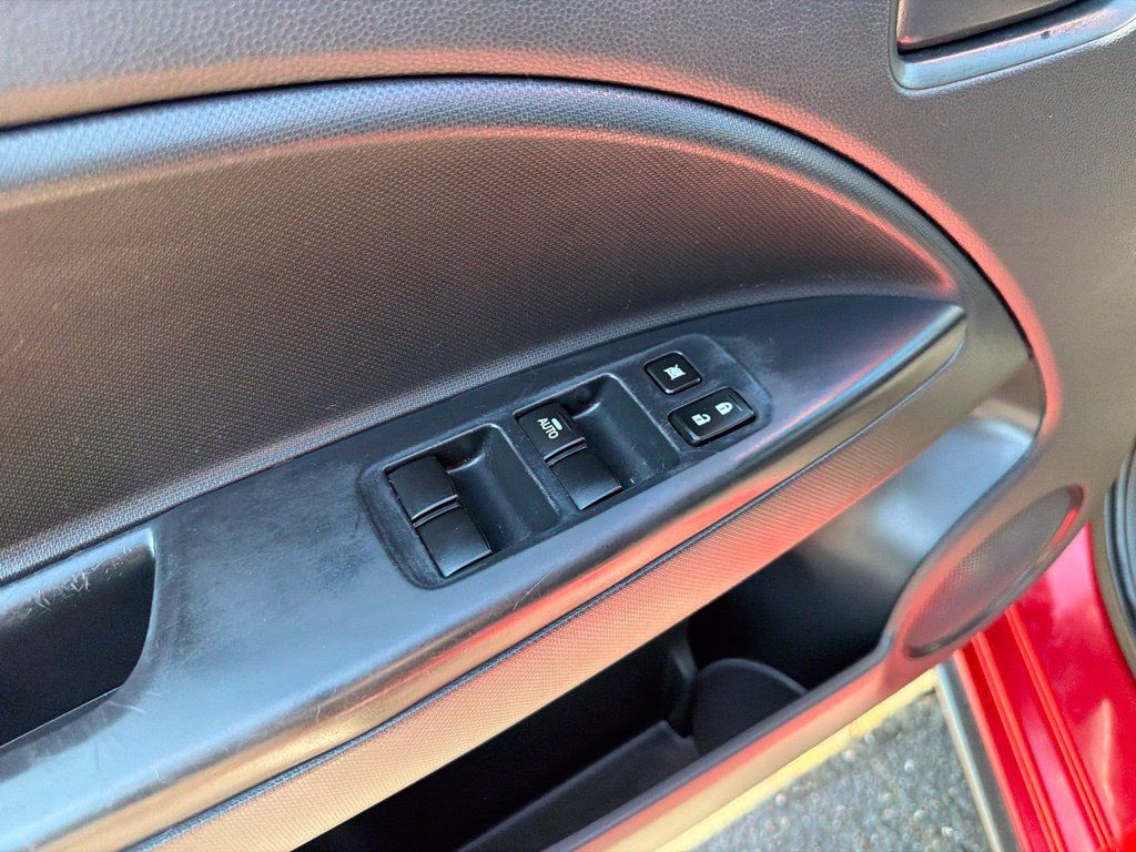 Used 2024 Mitsubishi Mirage ES FWD image 12