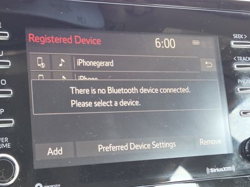 Used 2023 Toyota Camry SE w/ Convenience Package FWD image 5