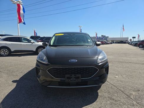 Used 2022 Ford Escape SE w/ Cold Weather Package AWD/4WD image 10
