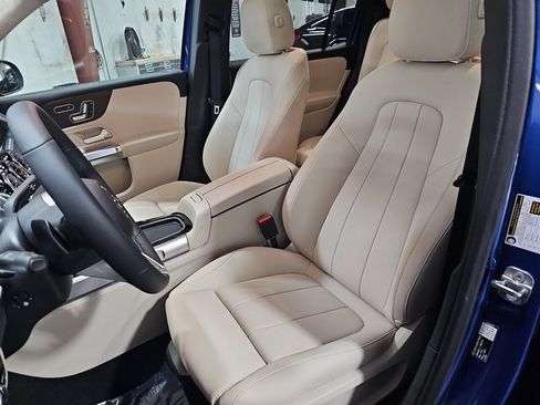 New 2026 Mercedes-Benz GLB 250 image 16