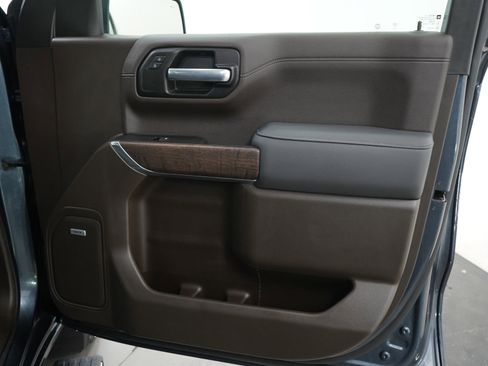 Used 2021 GMC Sierra 1500 Denali w/ Denali Ultimate Package image 12