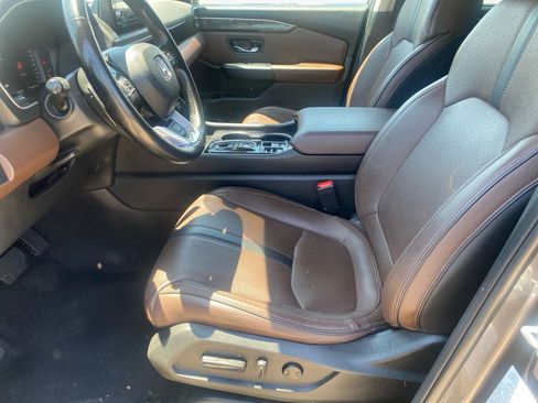Certified 2023 Honda Pilot Elite image 11