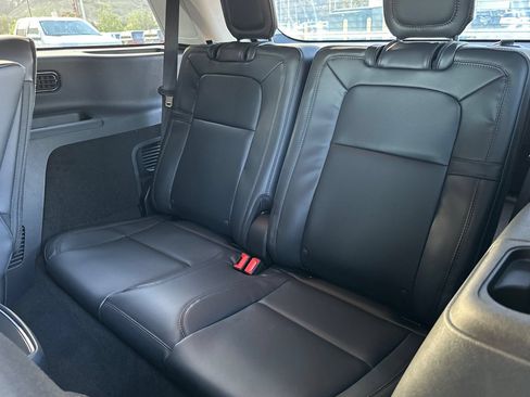 New 2026 Lincoln Aviator Reserve AWD/4WD image 14