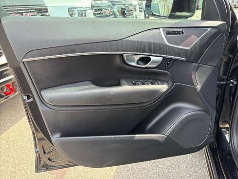 Used 2020 Volvo XC90 T6 Momentum AWD/4WD image 20