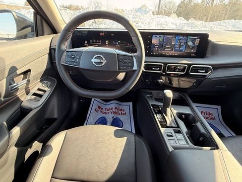 New 2026 Nissan Sentra SR w/ SR Premium Package image 20