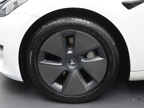 Used 2023 Tesla Model 3 Standard Range RWD image 36