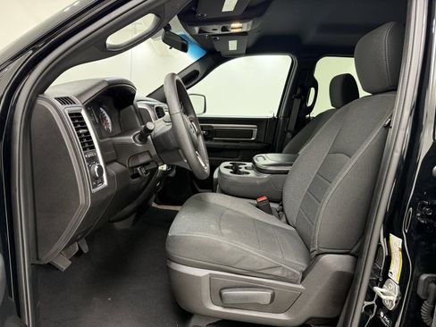 Used 2024 RAM 1500 Classic Warlock image 15