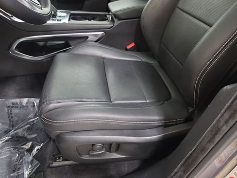 Used 2024 Jaguar F-PACE R-Dynamic S image 29