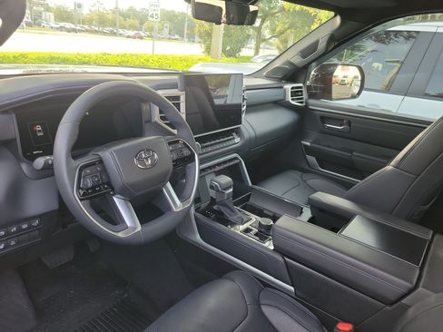 Certified 2025 Toyota Tundra Platinum AWD/4WD image 7