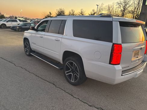 Used 2016 Chevrolet Suburban LTZ image 8
