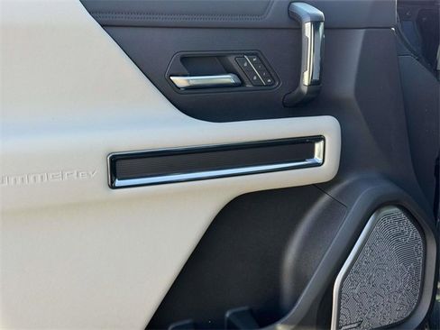 New 2026 GMC Hummer EV SUV image 6