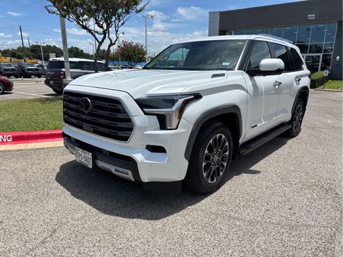 Used 2024 Toyota Sequoia Limited AWD/4WD image 2