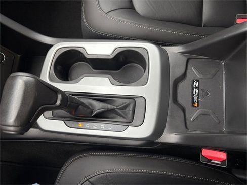 Used 2021 Chevrolet Colorado ZR2 image 24
