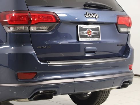 Used 2020 Jeep Grand Cherokee Limited X image 24